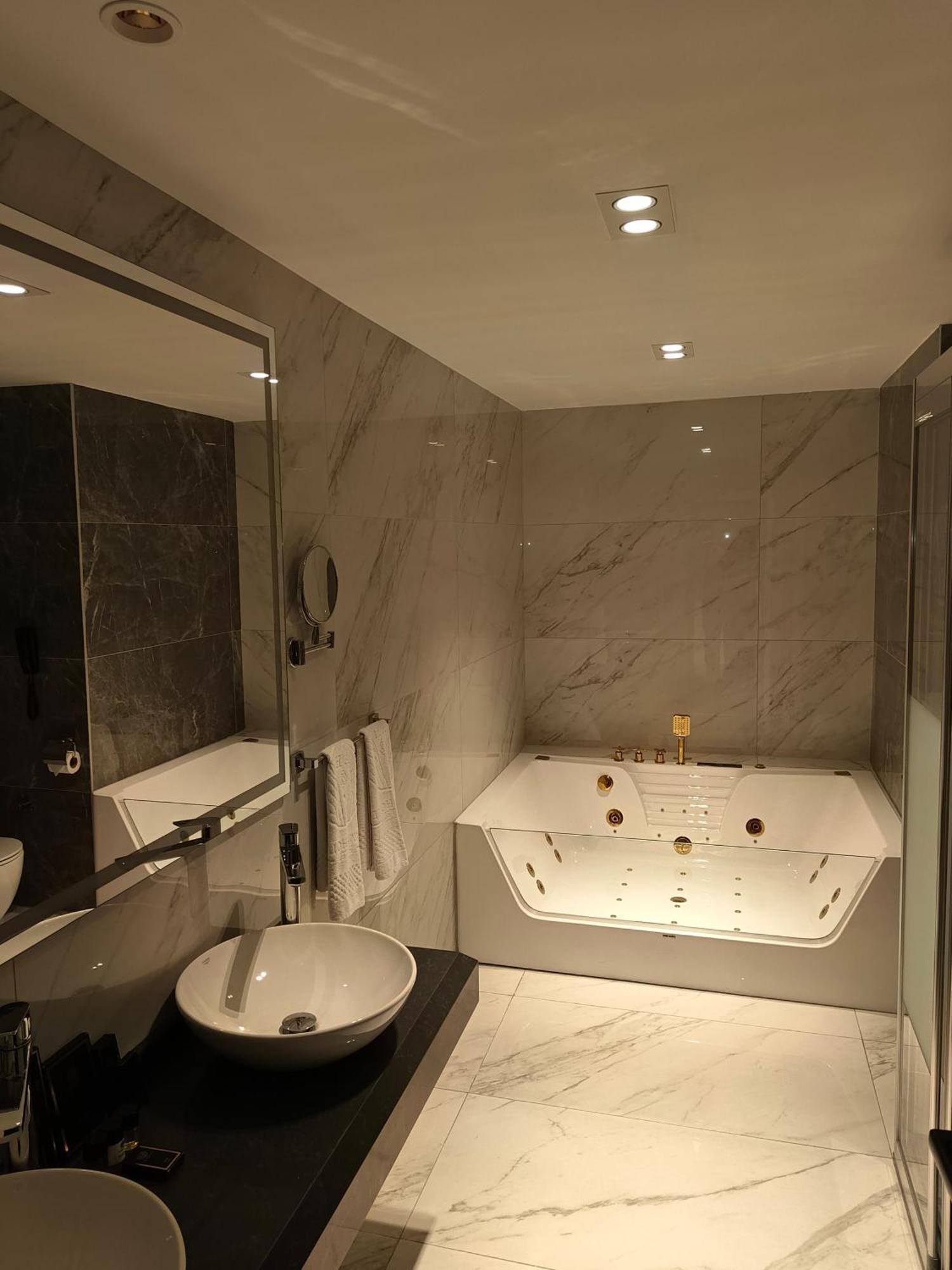 Ankawa Holiday Hotel أربيل المظهر الخارجي الصورة